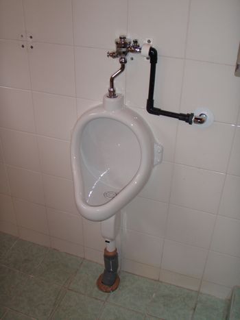 350_小便器取付2013‐8港区 (2).jpg