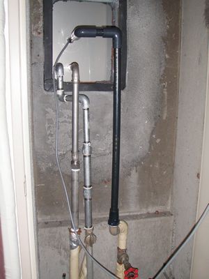 給湯器交換2013‐9自由が丘 (3).jpg